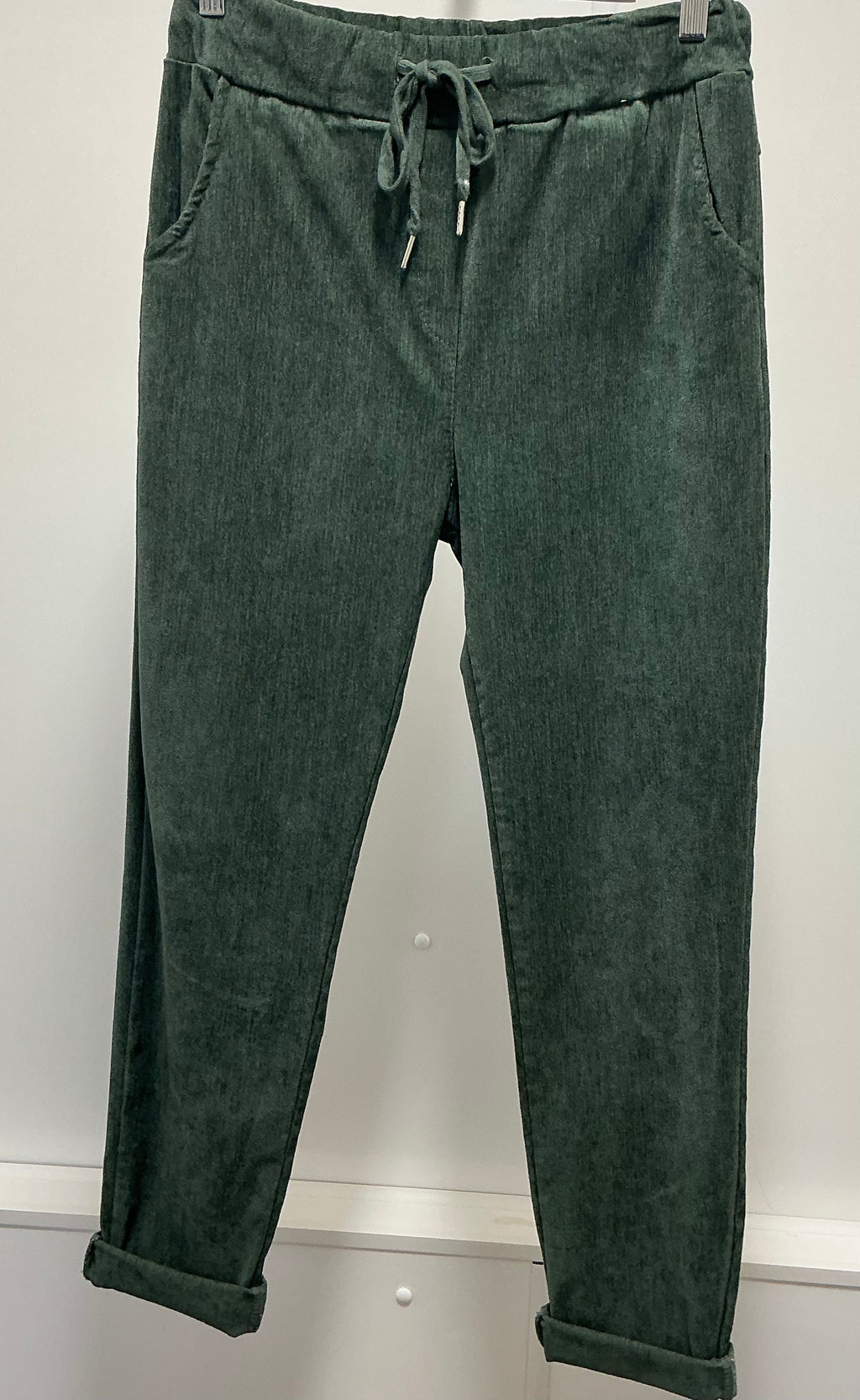 Ultra fine Needle Cord Magic Trouser