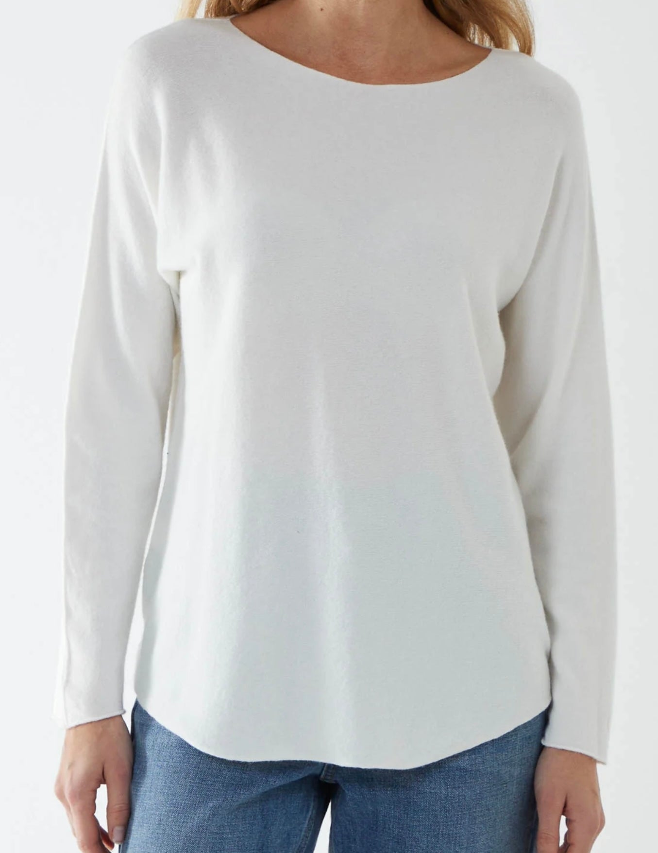Round Neck Fine Knit Jumper