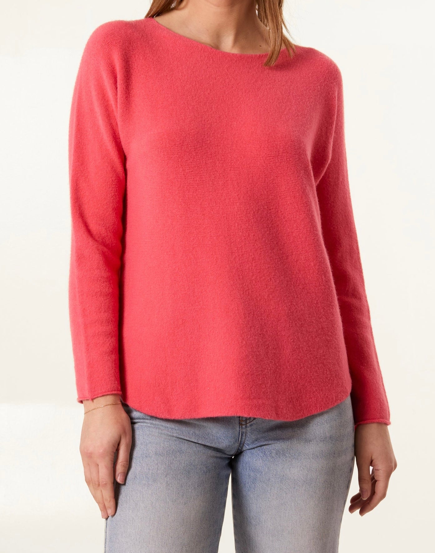 Round Neck Fine Knit Jumper